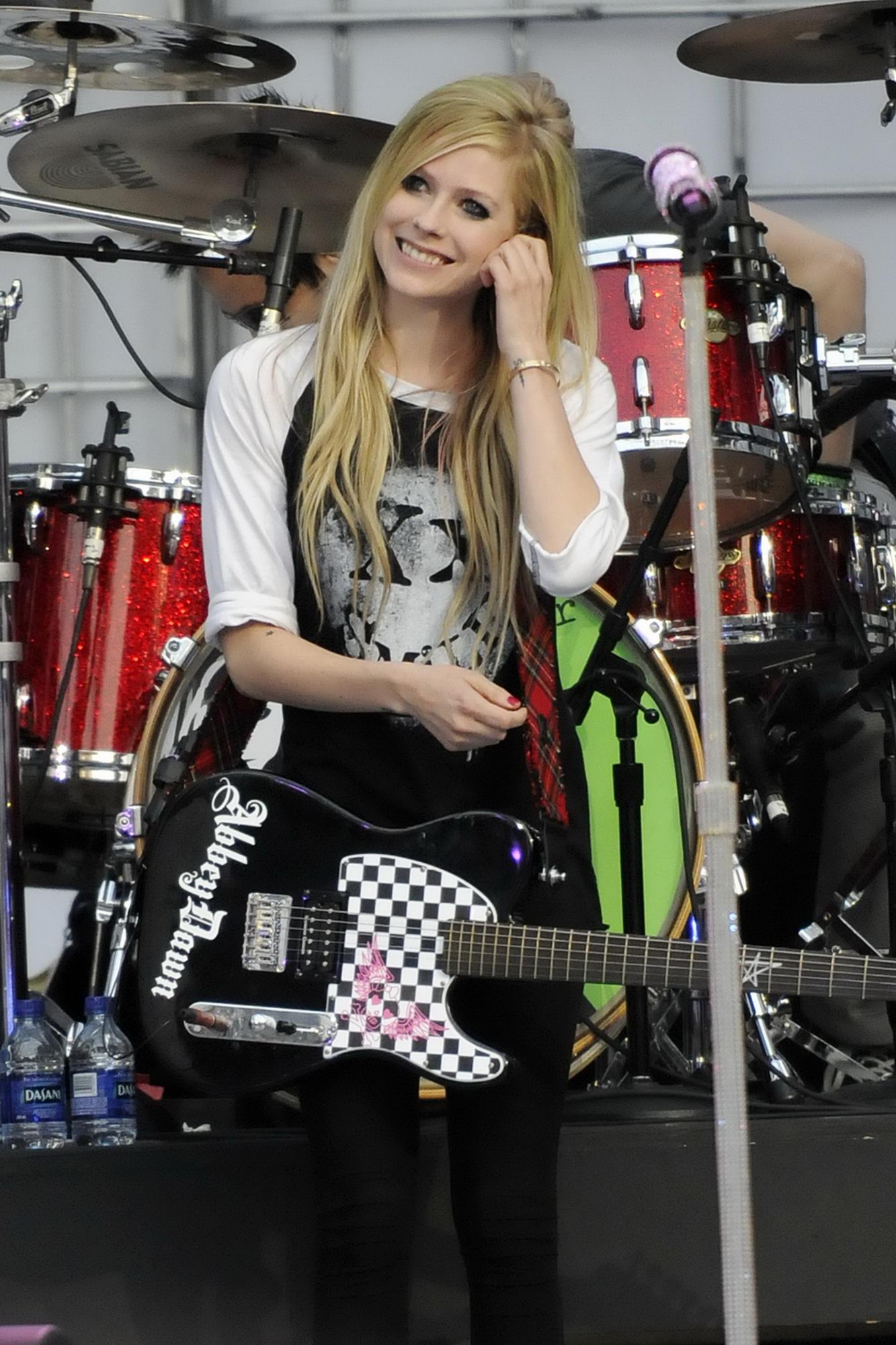 Avril Lavigne Kosty 555 info 0018