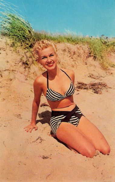 oldschool swimwear from the 40 s and 50 s 640 46
