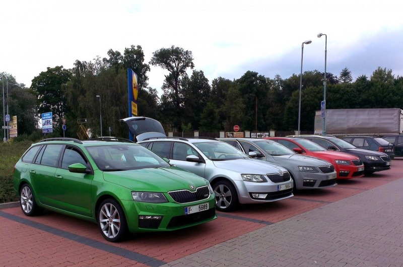 Octavia RS Czech Parking Lot 13
