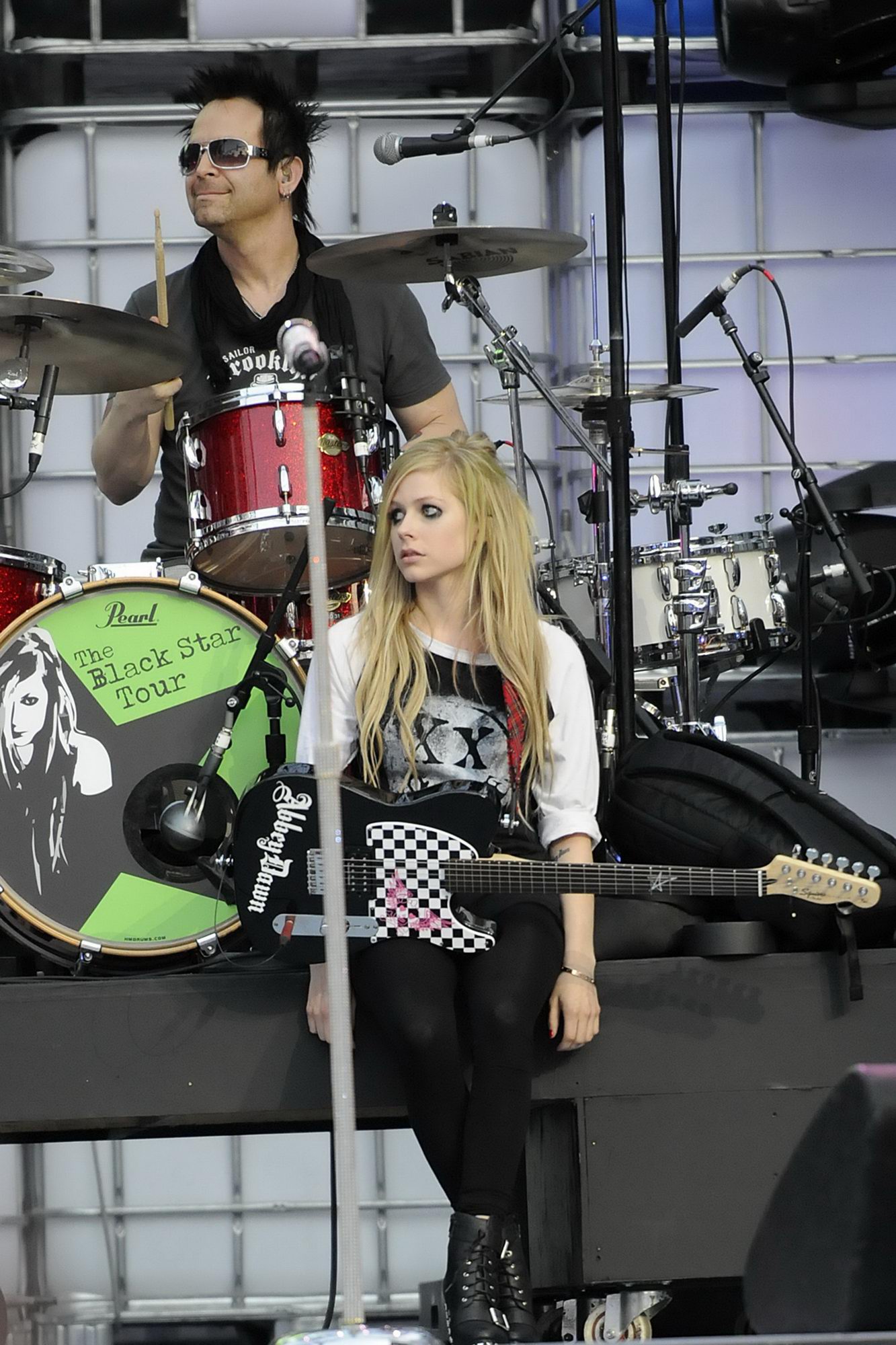 Avril Lavigne Kosty 555 info 0007